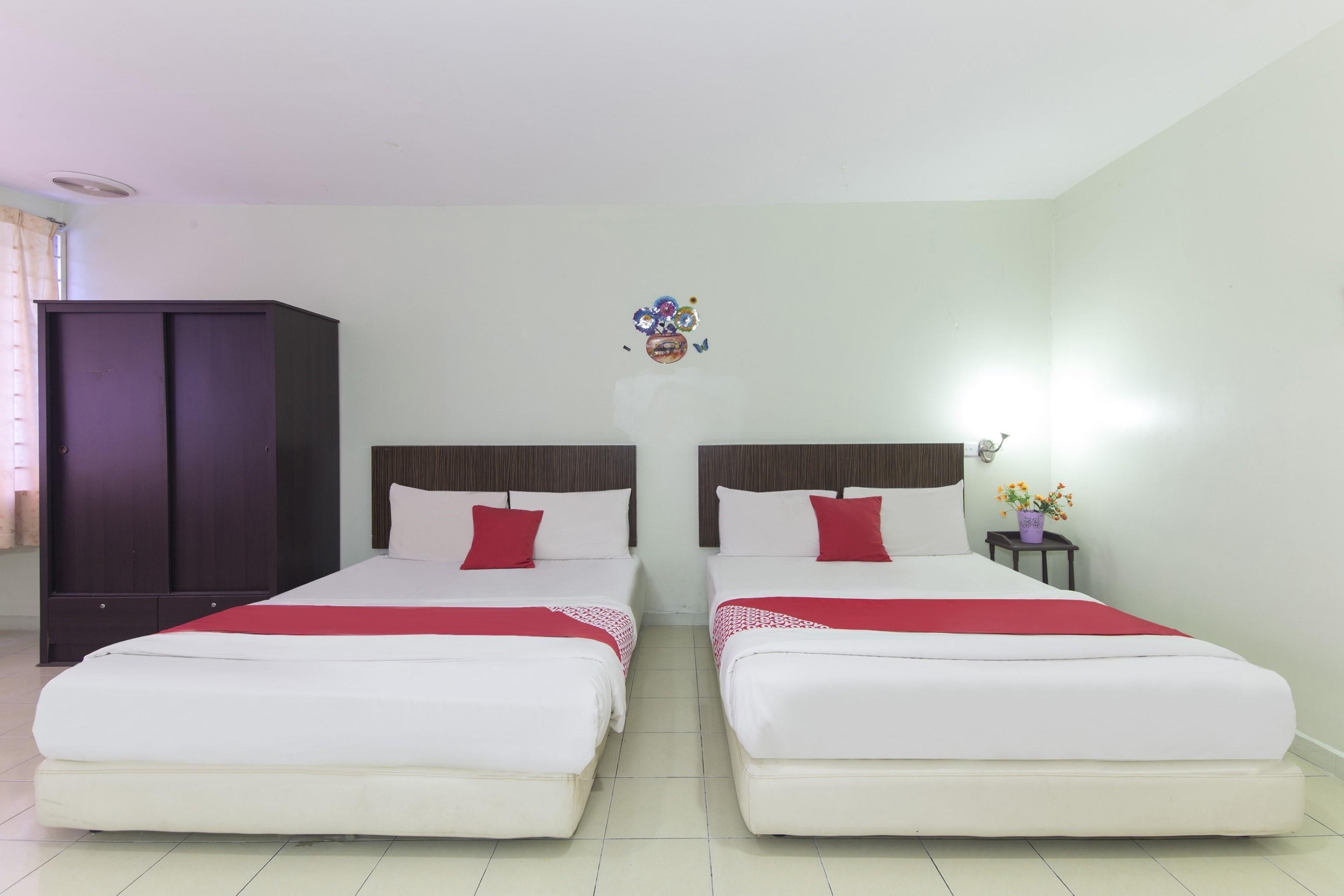 Oyo 329 Suntex Hotel 암팡 외부 사진