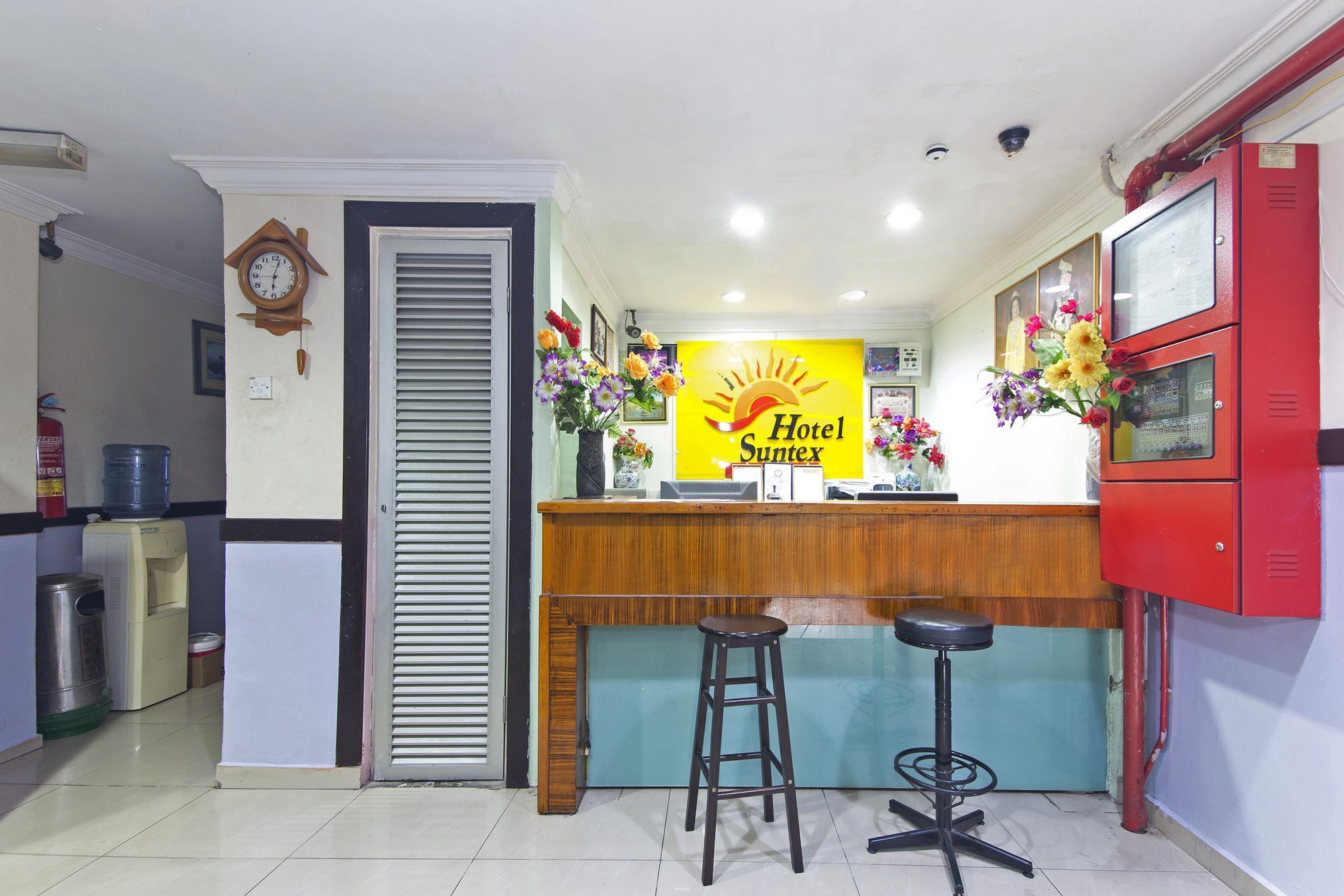 Oyo 329 Suntex Hotel 암팡 외부 사진